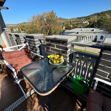 Verona Apartment Dushet'i Bagian luar foto