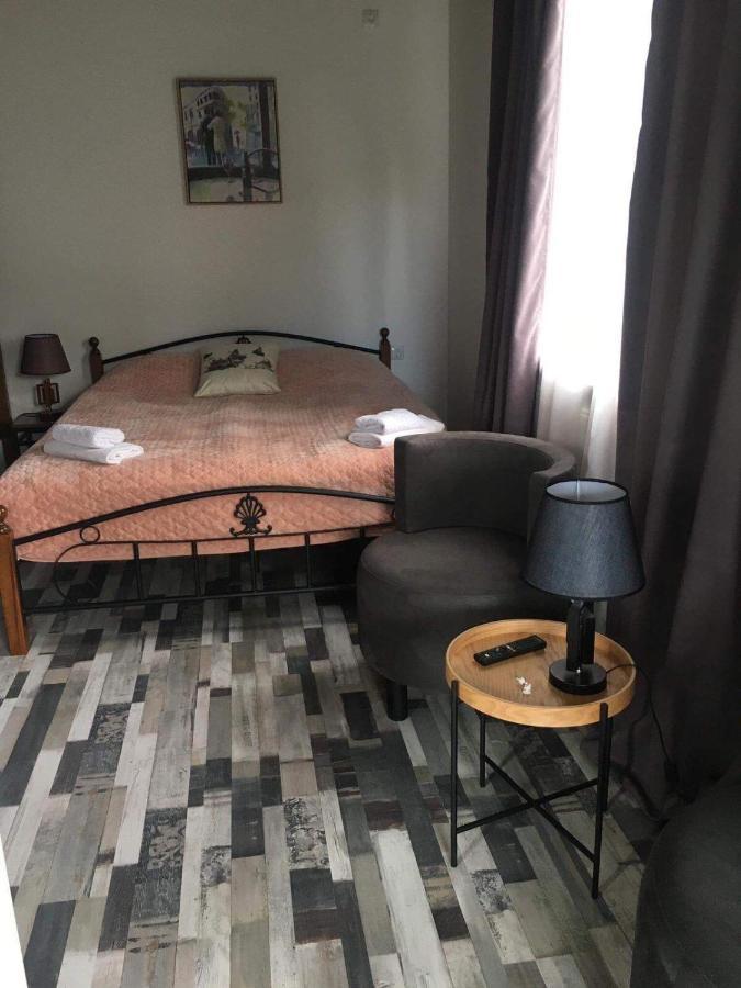 Verona Apartment Dushet'i Bagian luar foto