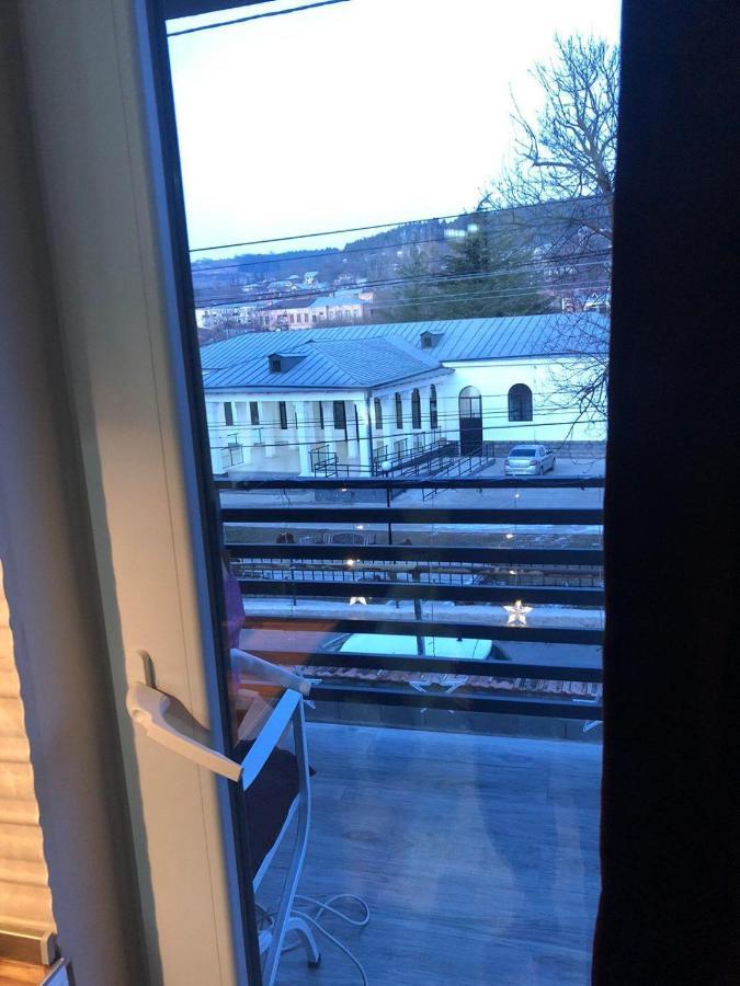 Verona Apartment Dushet'i Bagian luar foto