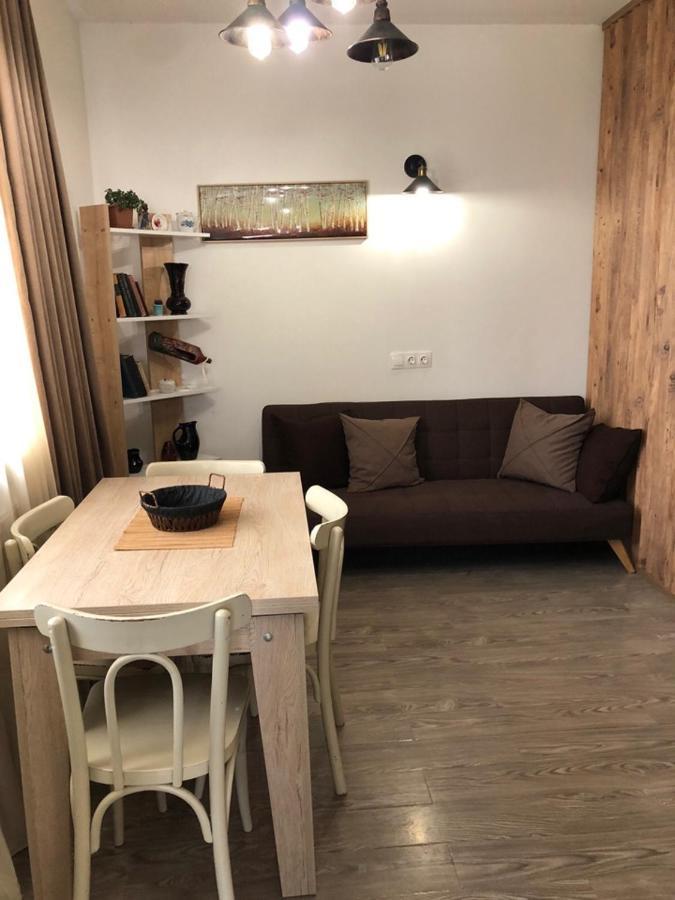 Verona Apartment Dushet'i Bagian luar foto