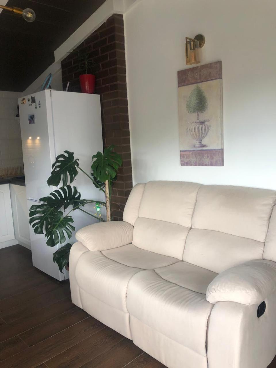 Verona Apartment Dushet'i Bagian luar foto