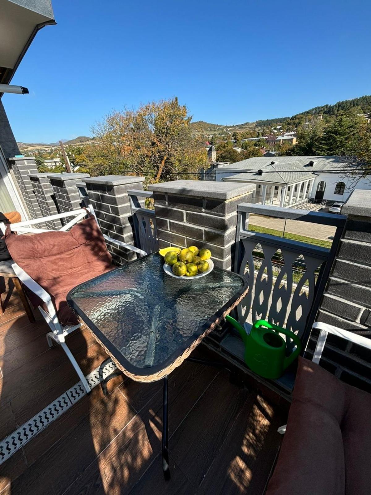 Verona Apartment Dushet'i Bagian luar foto