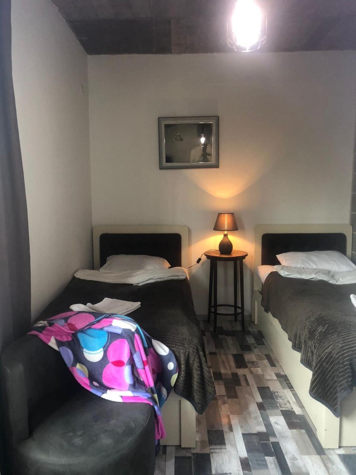 Verona Apartment Dushet'i Bagian luar foto