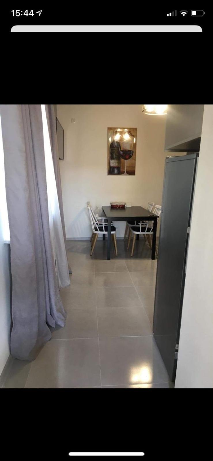 Verona Apartment Dushet'i Bagian luar foto